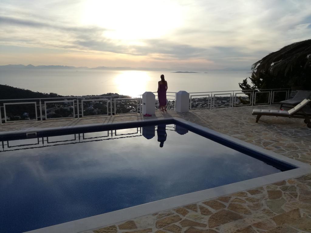 Infinity Blue Suite Saronida Екстер'єр фото
