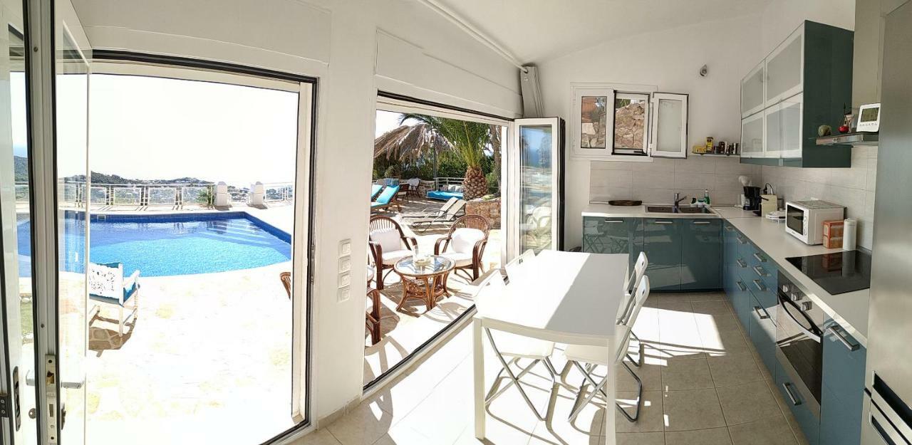 Infinity Blue Suite Saronida Екстер'єр фото